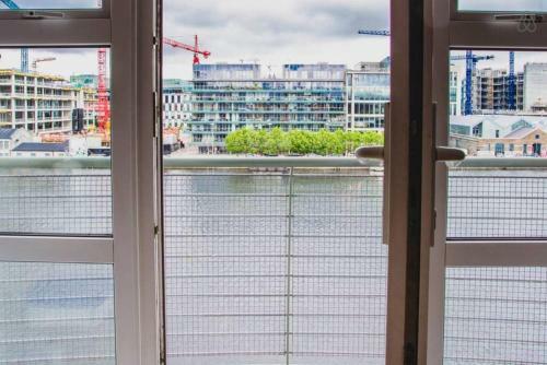 Apartamentos The Waterside