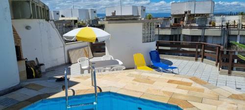 Apartamento Peru�be Arpoador