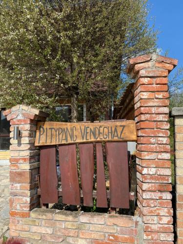 Hostal Pitypang Vend�gh�z