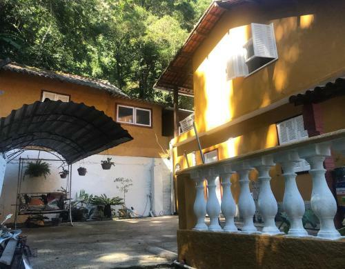 Casa Agrad�vel Com Lareira Interna