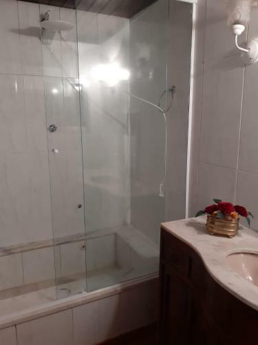 Casa Agrad�vel Com Lareira Interna