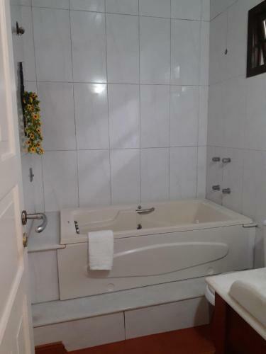 Casa Agrad�vel Com Lareira Interna