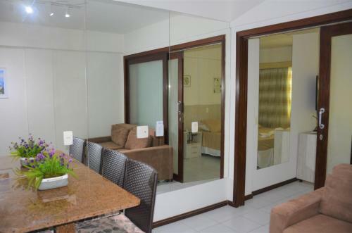 Ara�a Flat - Beira Mar - Apartamento 206