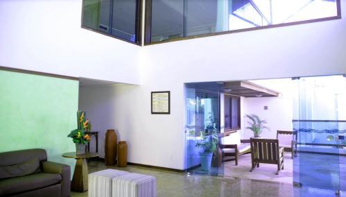 Ara�a Flat - Beira Mar - Apartamento 206
