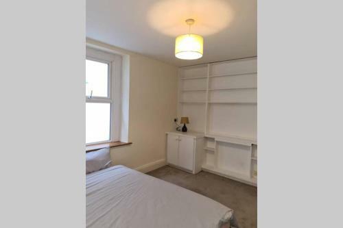 1 Bed Room Apartment