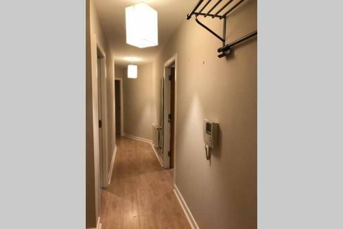 2 Bedroom Spacious And New City Centre Apartment