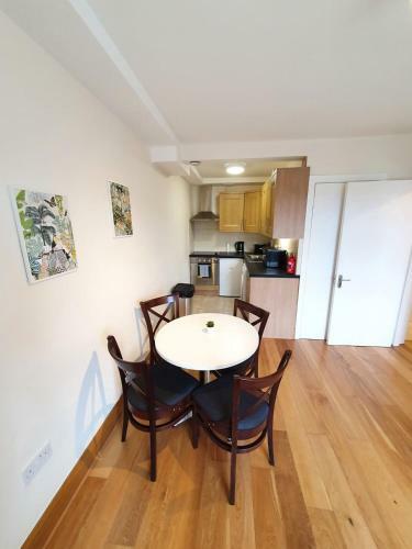 Peaceful 1 Bed Apartment
