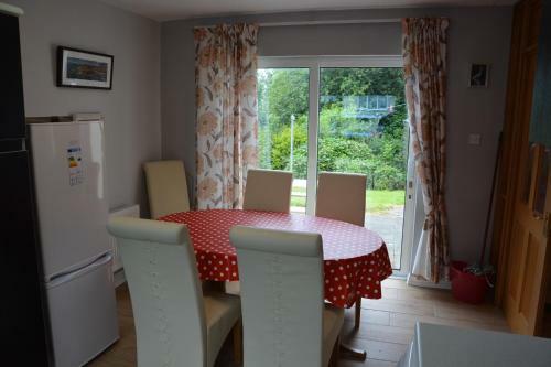 Aghadoe Country Cottage
