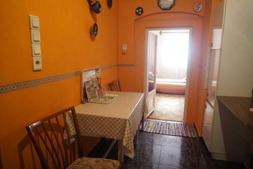 Hostal Piri Vend�gh�z