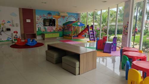 Apartamento de Praia Em Condom�nio Fechado