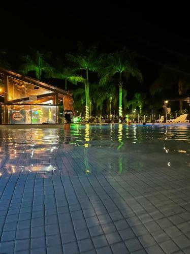 Apartamento de Praia Em Condom�nio Fechado