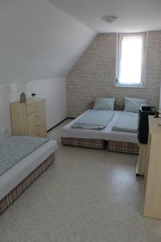 Verand�s Vend�gh�z
