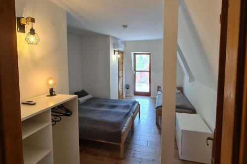 Hostal Mihely�nk