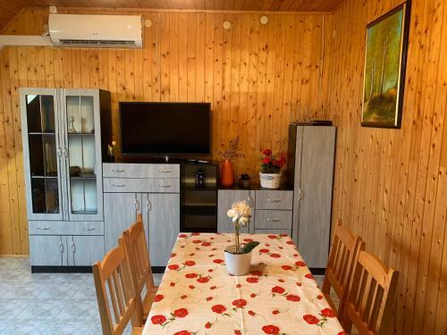 B�stya Apartman