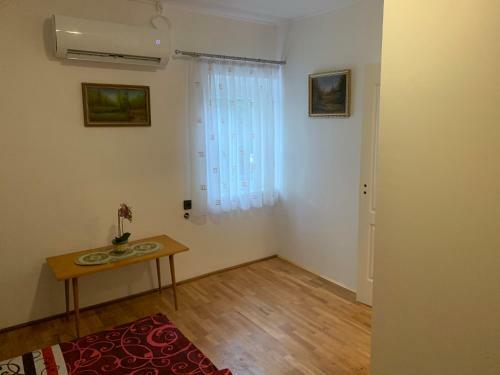 B�stya Apartman