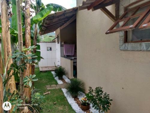 Ref�gio Grauna Um Para�so A 18km de Paraty
