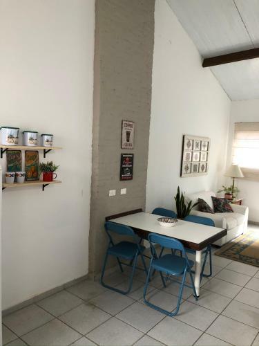 Casa Com �tima Localiza��o