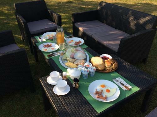 Hostal Marta Guest House