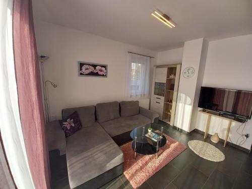 Laura Luxury Apartman Gyenesdi�s