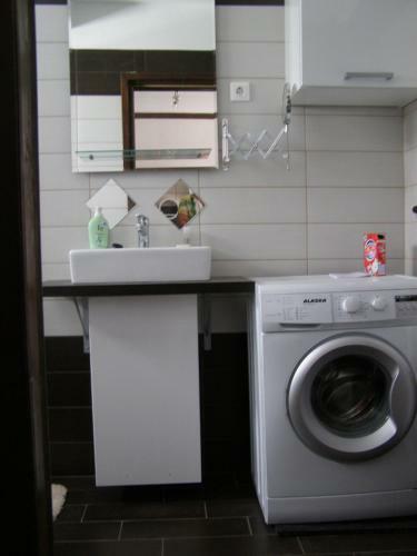 Lia Apartman