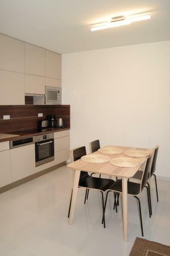 Holiday Apartman