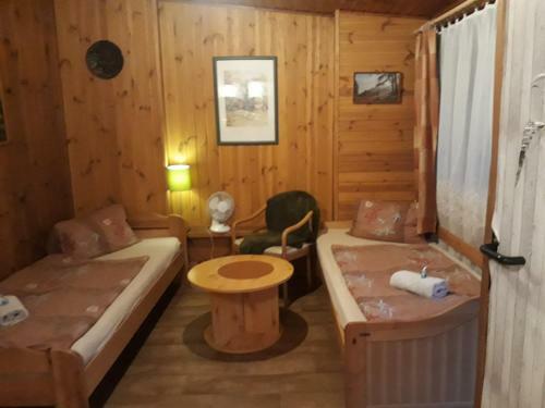 Hostal City Camping& Apartman &bungalow