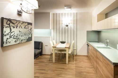 Apartamento F?t�r Rezidencia