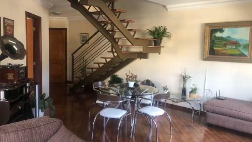 Apartamento Duplex Alto Padr�o - Super Central - Po�os de Caldas