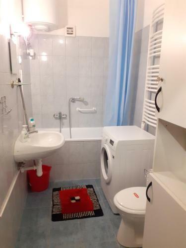 Gala Apartment
