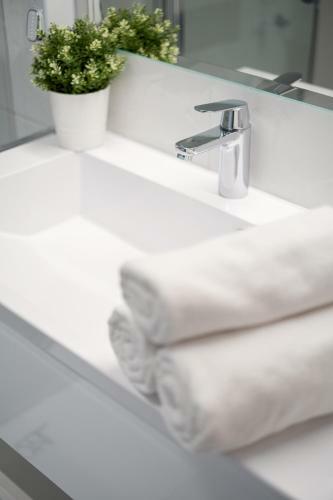Divat Apartments - Gy?r Center - M�lygar�zs