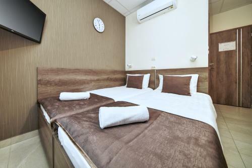 Bed & Breakfast Familia Panzi� Gy?r