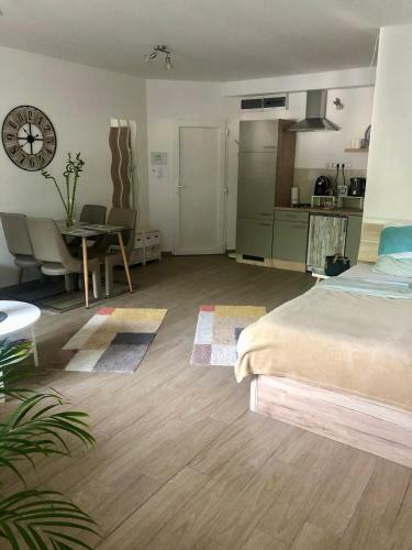 Harm�nia Apartman