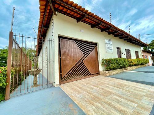 Hotel Pousada Nossas Ra�zes
