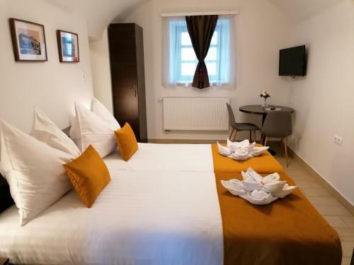 River Apartmanh�z