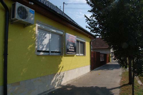 Bed & Breakfast Control Motel