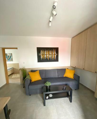 Maxim Apartments