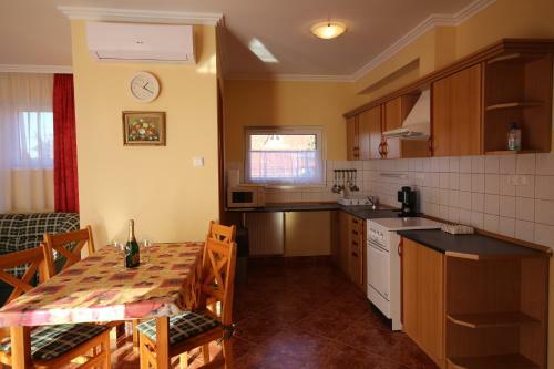 Mandula Wellness Apartmanh�z