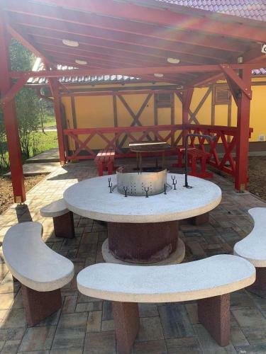 Hostal Tavas Vend�gh�z