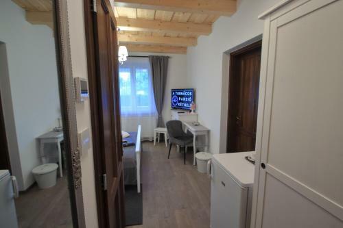 Bed & Breakfast A Torn�cos Panzi�