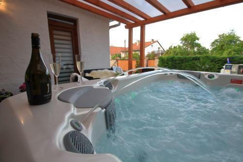 Bed & Breakfast A Torn�cos Panzi�