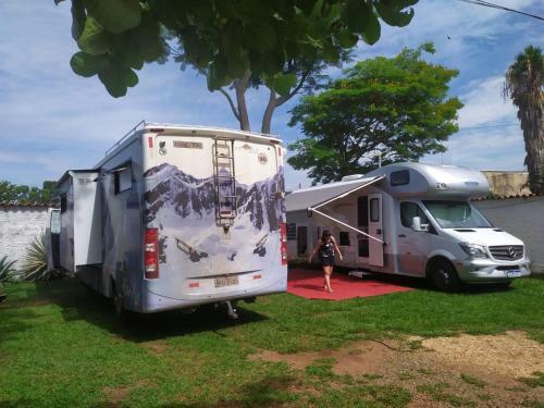 Hostal Chal�s E Camping Bela Vista