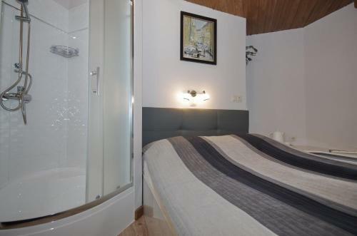 M�ty�s Apartmanh�z