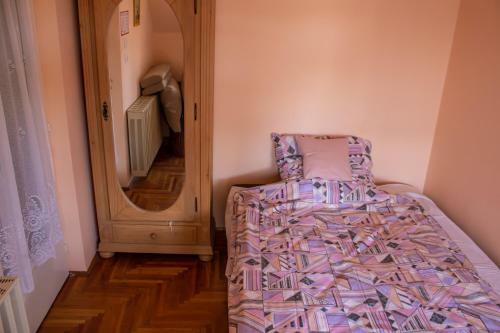 S�ndor Apartman