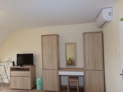 Hostal Hold-on Apartman