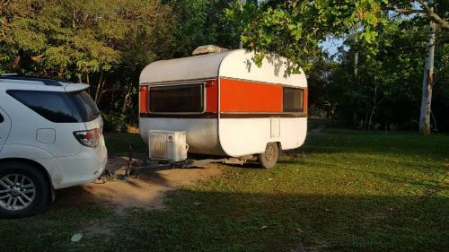 Camping Lagoa Do Cass�