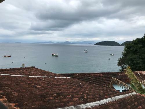 Hostal Luar De Ara�atiba