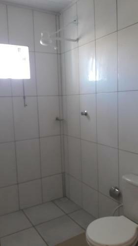 Casa de F�rias Amarela Em Prado