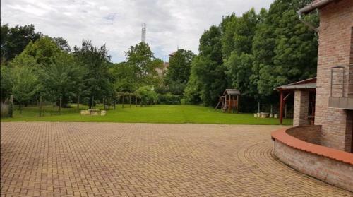 Niki Apartman
