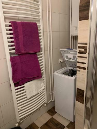 V�ros Sz�ve Apartman