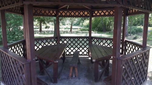 Tiszai V�ndor Apartmanh�z